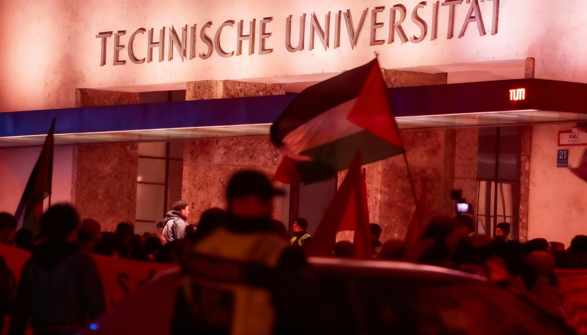 Anti-Israel-Gruppe dringt in TU München ein – „Mitschuld“-Vorwurf, Demokratie und Freiheit angeblich gefährdet